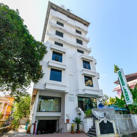 Oyo 11309 Hotel Green Land Residency Kochi Dış mekan fotoğraf
