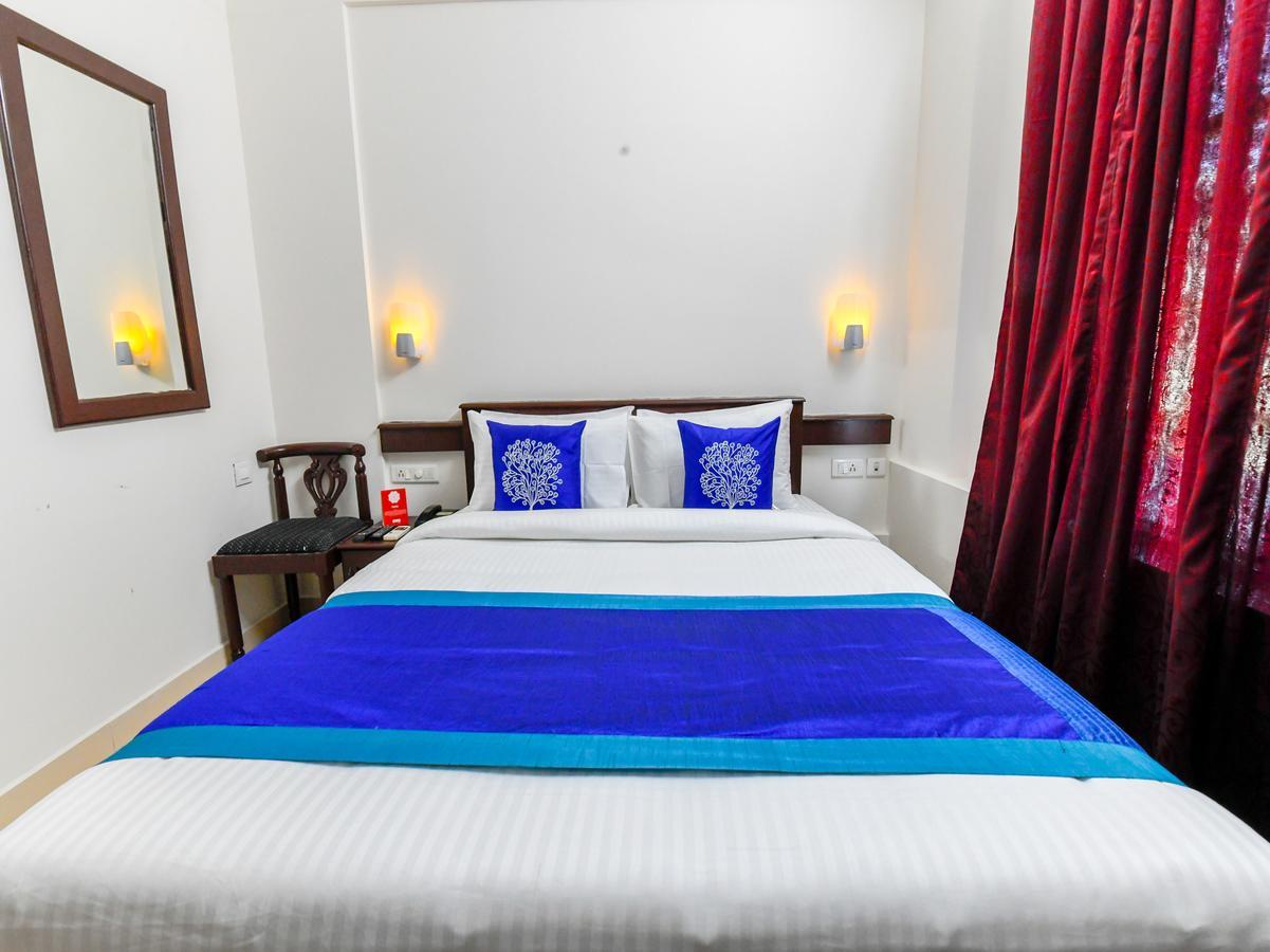 Oyo 11309 Hotel Green Land Residency Kochi Dış mekan fotoğraf