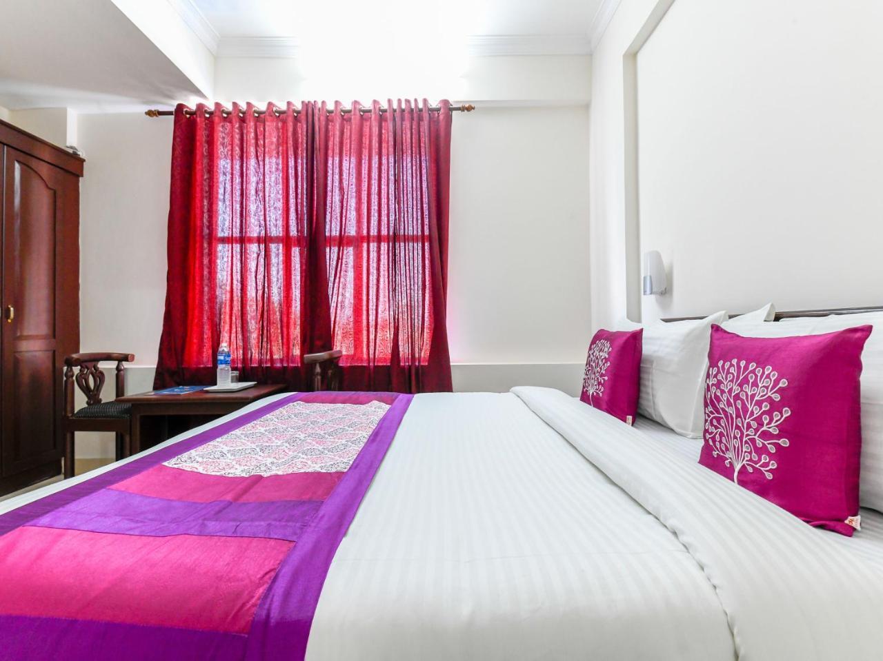 Oyo 11309 Hotel Green Land Residency Kochi Dış mekan fotoğraf