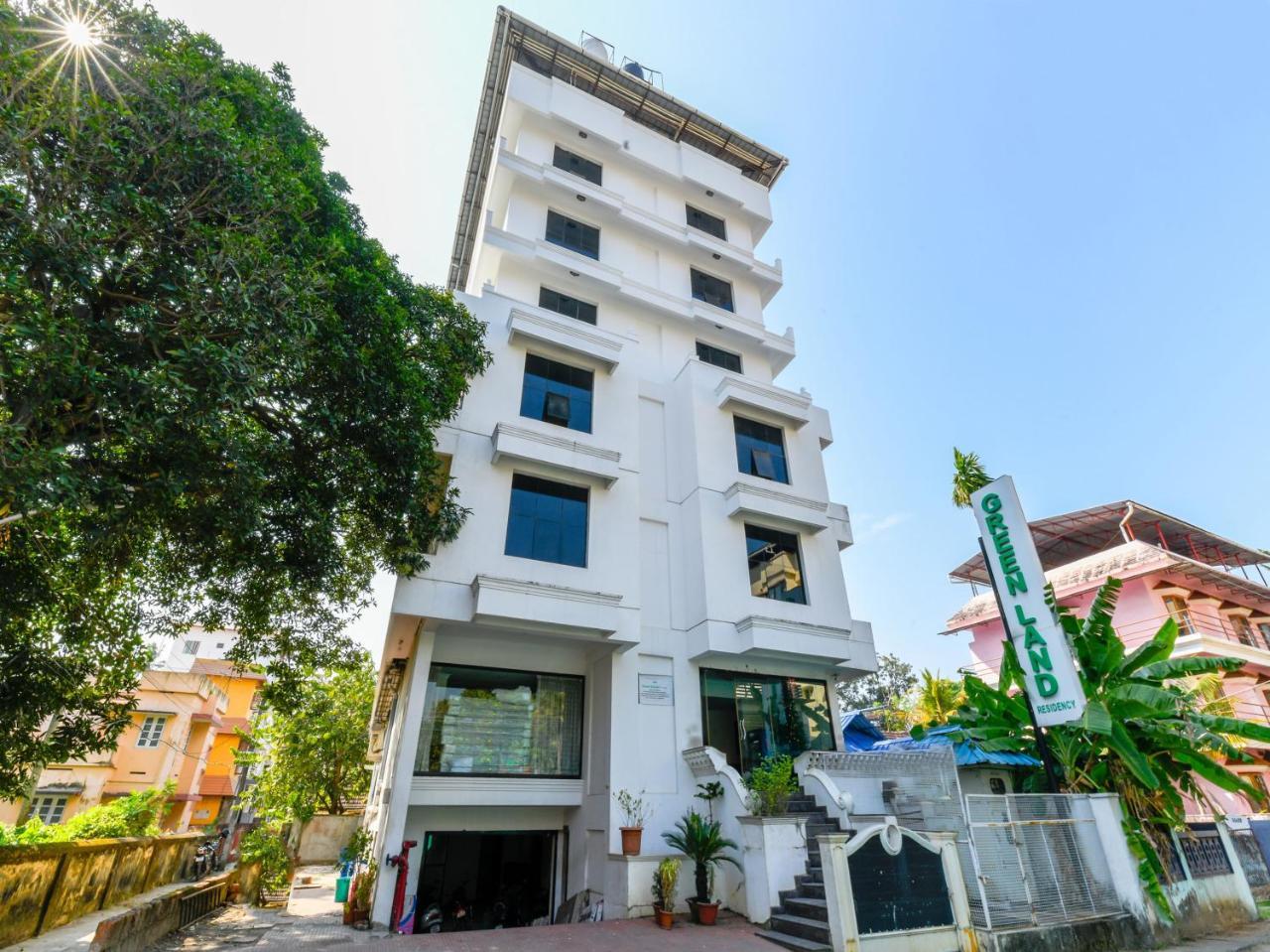 Oyo 11309 Hotel Green Land Residency Kochi Dış mekan fotoğraf