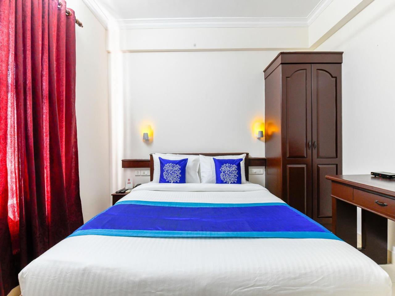 Oyo 11309 Hotel Green Land Residency Kochi Dış mekan fotoğraf